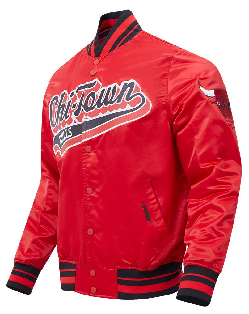 Pro Standard Men's Chicago Bulls Red Script Tail Satin Jacket product image
