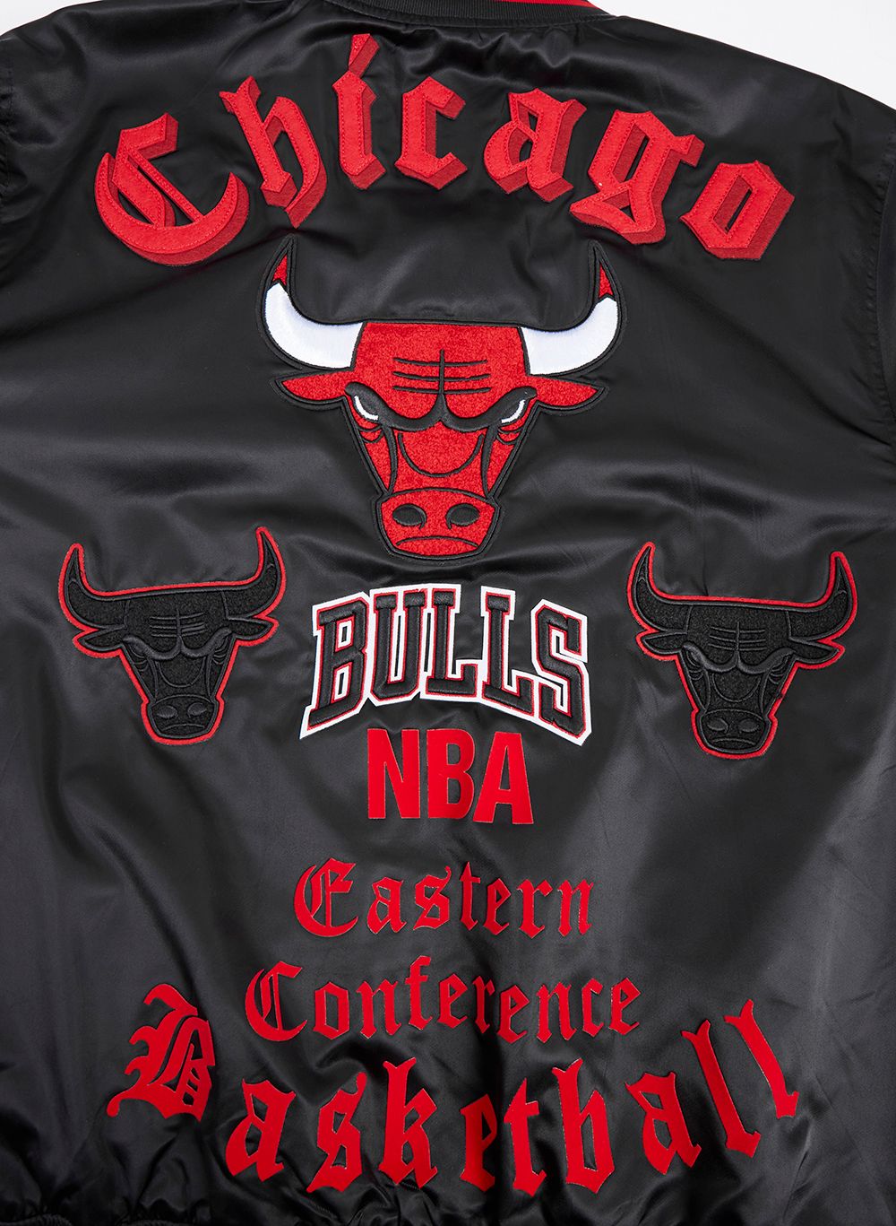 Pro Standard Men's Chicago Bulls Black Old English Logo Satin Jacket product image