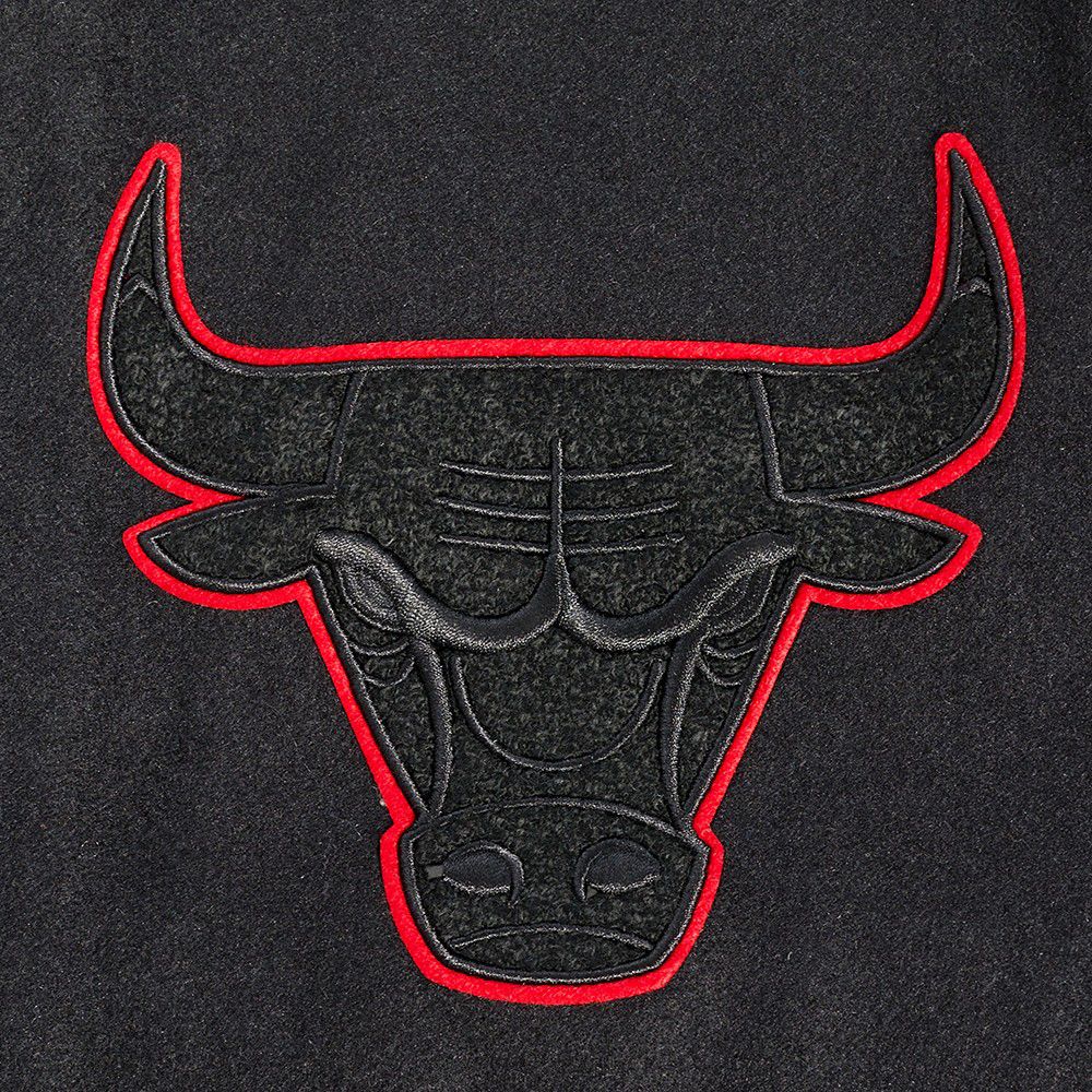 Pro Standard Men's Chicago Bulls Black Old English Rib Wool Varsity Jacket product image