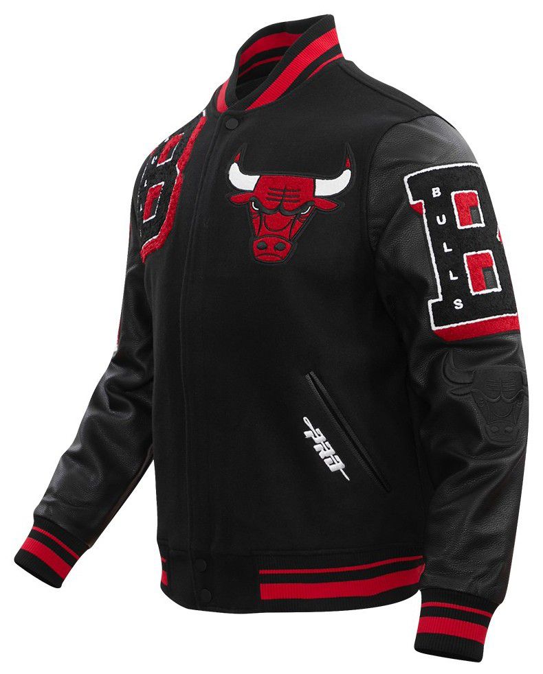 Pro Standard Men's Chicago Bulls Black Mash Up Rib Wool Varsity Jacket product image