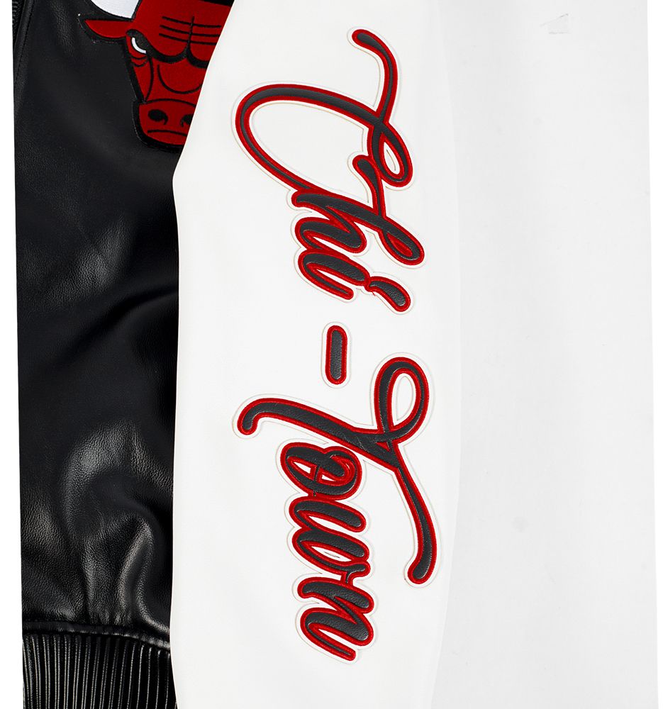 Pro Standard Men's Chicago Bulls Black Signature Leather Varsity Jacket product image
