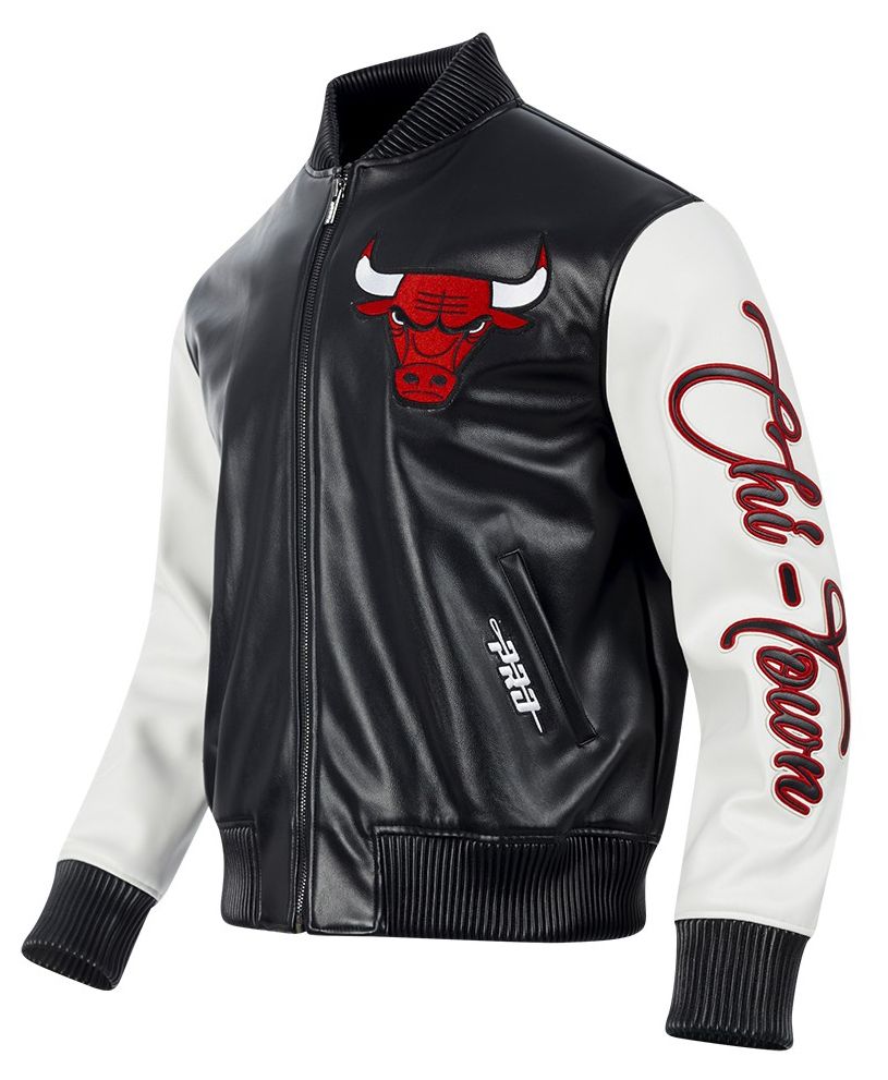 Pro Standard Men's Chicago Bulls Black Signature Leather Varsity Jacket product image