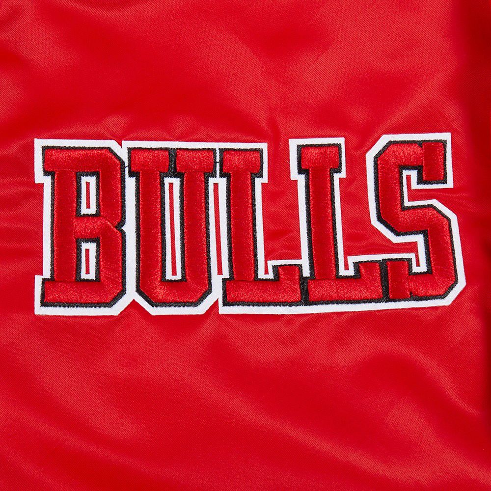 Pro Standard Men's Chicago Bulls Red Souvenir Satin Jacket product image