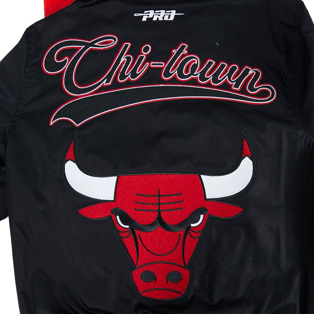 Pro Standard Men's Chicago Bulls Black Living Large Jacket product image