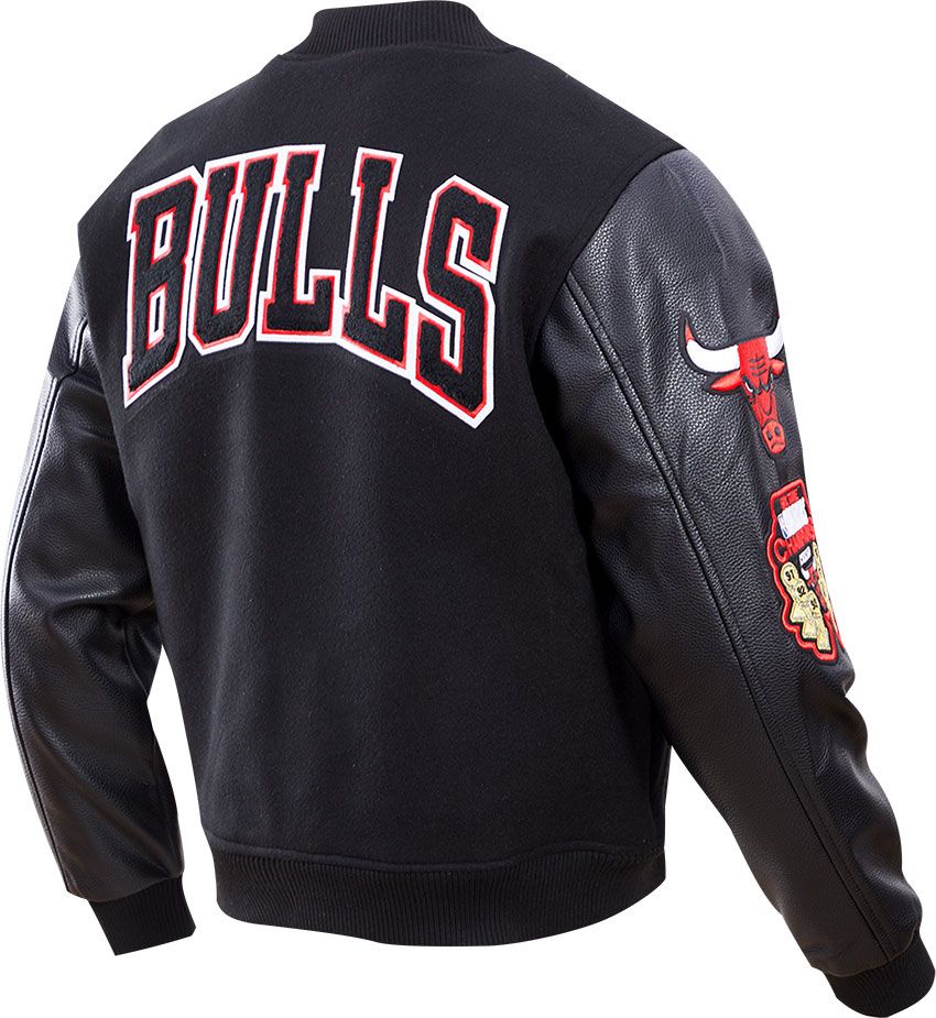 Pro Standard Men's Chicago Bulls Black Wool Varsity Jacket product image