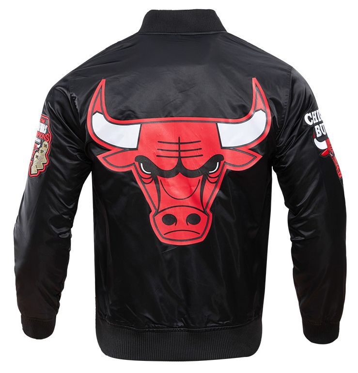 Pro Standard Men's Chicago Bulls Black Big Logo Satin Jacket product image
