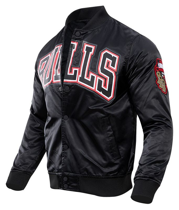 Pro Standard Men's Chicago Bulls Black Big Logo Satin Jacket product image