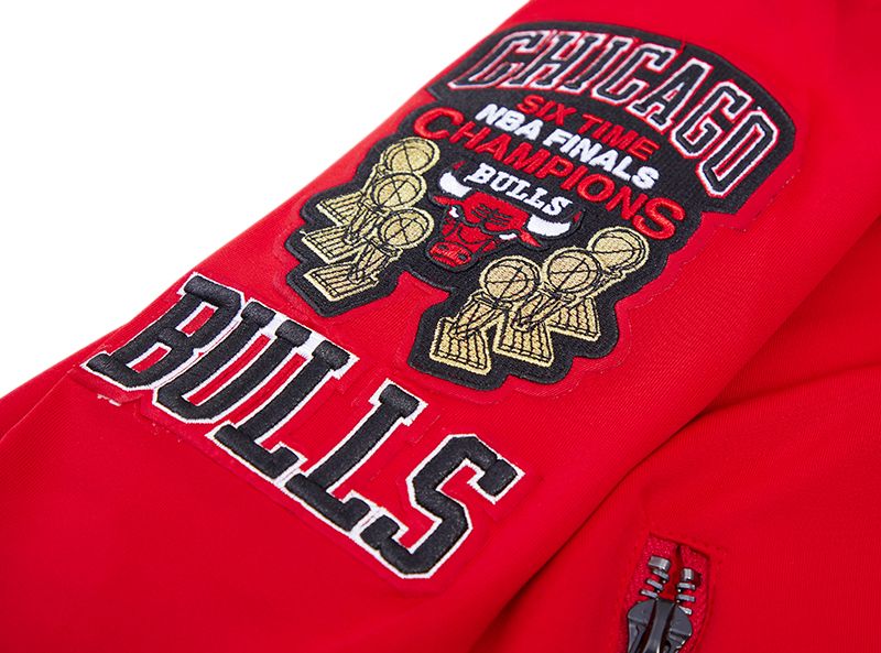 Pro Standard Men's Chicago Bulls Red Classic Track Jacket product image