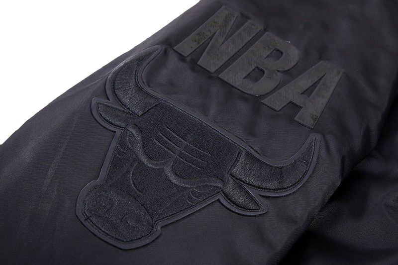 Pro Standard Men's Chicago Bulls Triple Black Satin Jacket product image