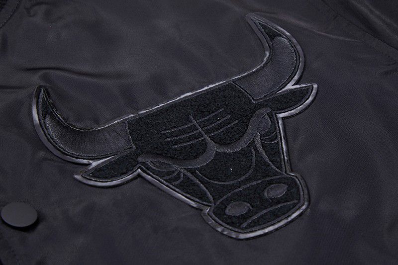 Pro Standard Men's Chicago Bulls Triple Black Satin Jacket product image