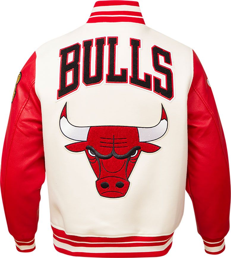 Pro Standard Women's Chicago Bulls Varsity Jacket product image