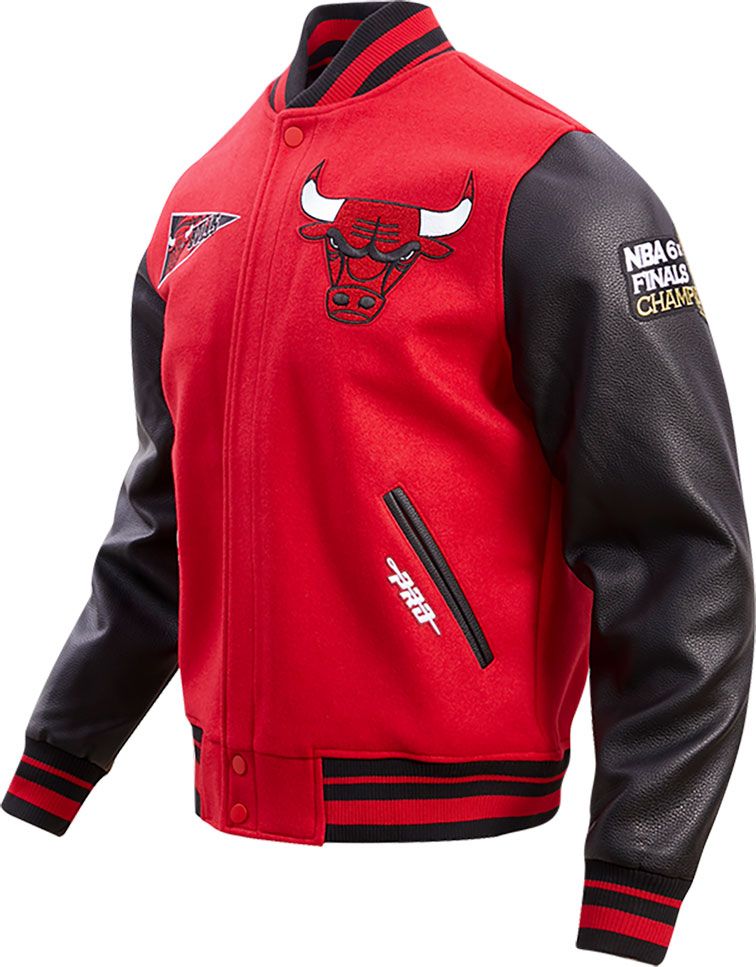 Pro Standard Women's Chicago Bulls Varsity Jacket product image