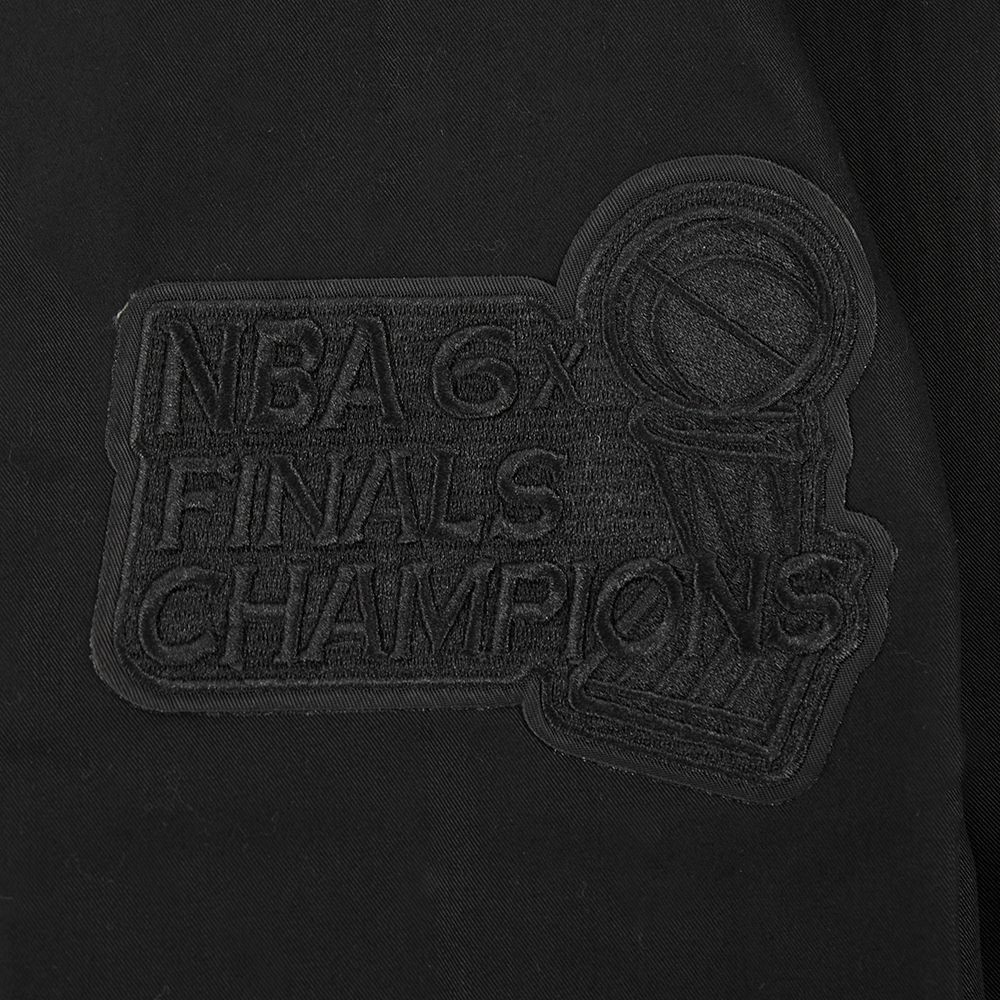 Pro Standard Men's Chicago Bulls Black Neutral Twill Jacket product image
