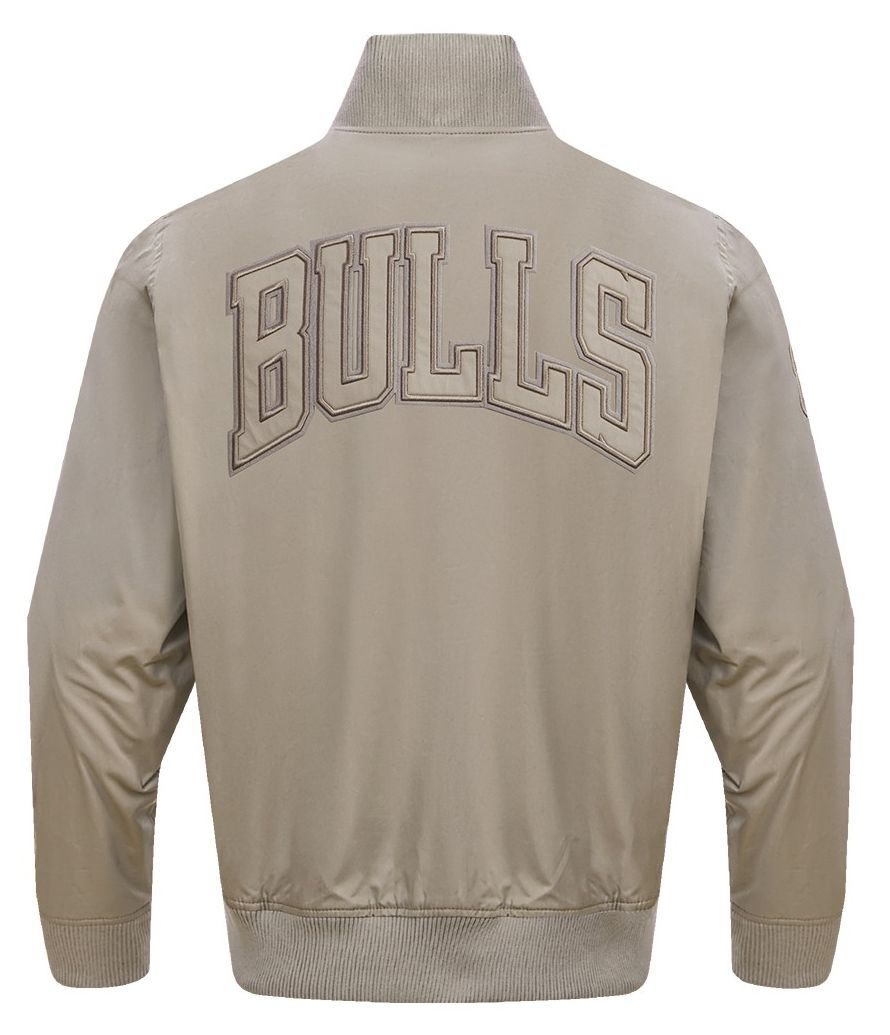 Pro Standard Men's Chicago Bulls Taupe Neutral Twill Jacket product image