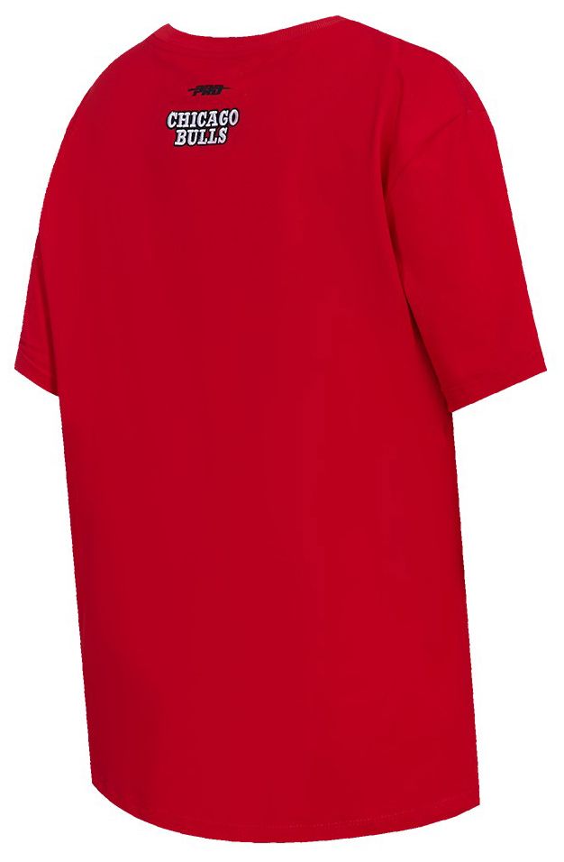 Pro Standard Women's Chicago Bulls Red Script Tail Boyfriend T-Shirt product image