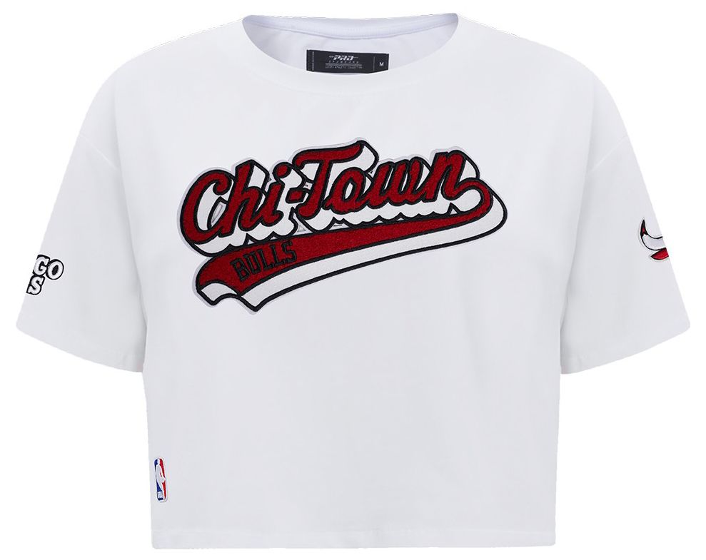 Pro Standard Women's Chicago Bulls White Script Tail Boxy T-Shirt product image