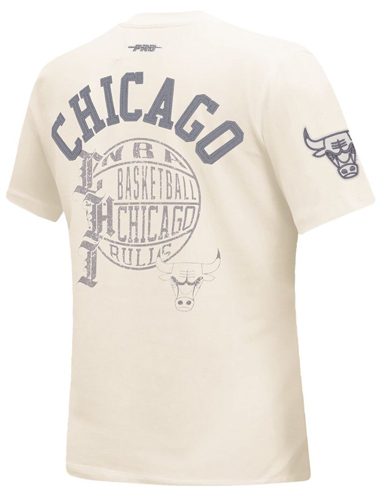Pro Standard Women's Chicago Bulls Off White Street Team Slim T-Shirt product image