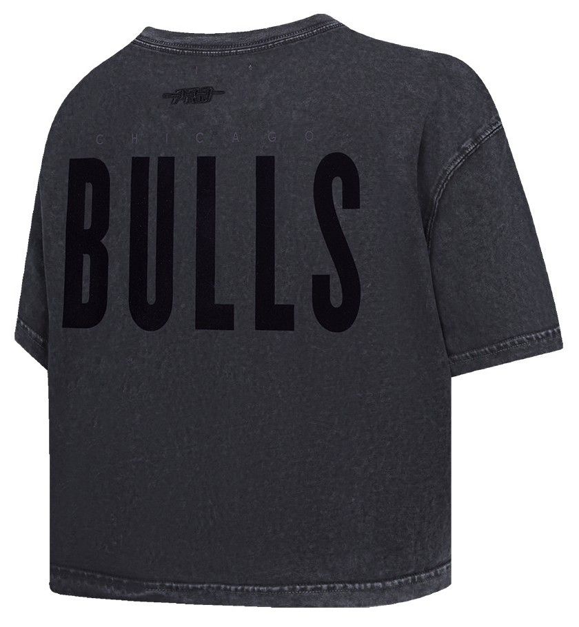 Pro Standard Women's Chicago Bulls Washed Boxy T-Shirt product image