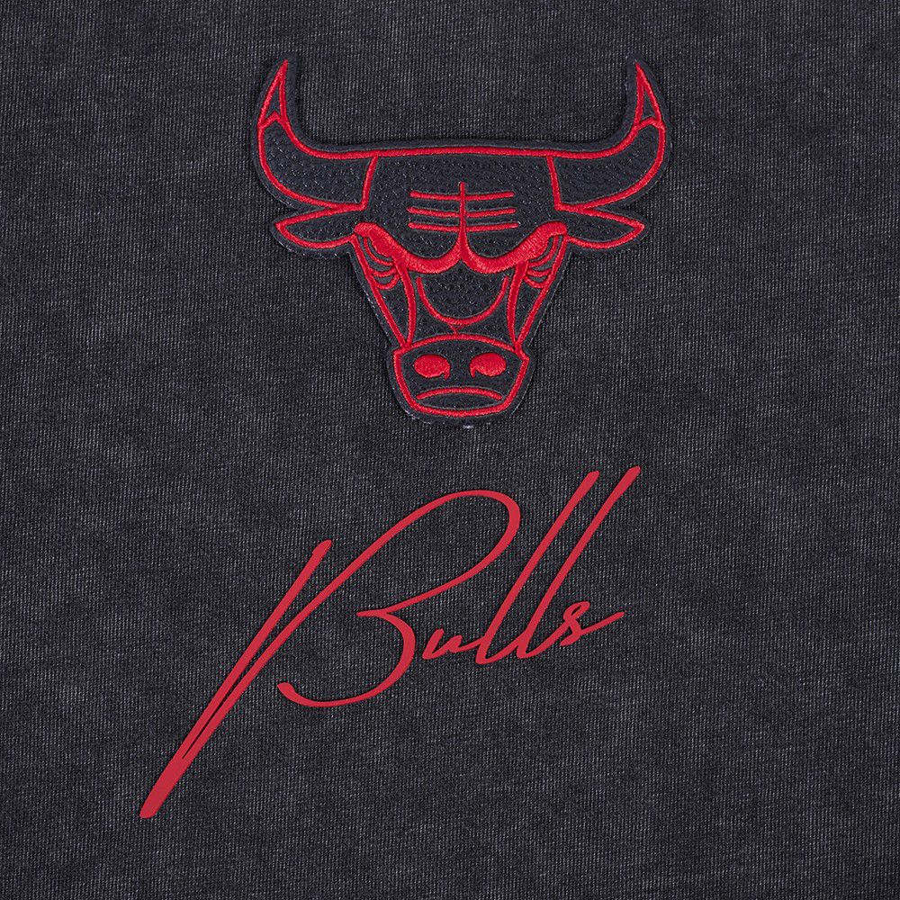 Pro Standard Women's Chicago Bulls Washed Boxy T-Shirt product image