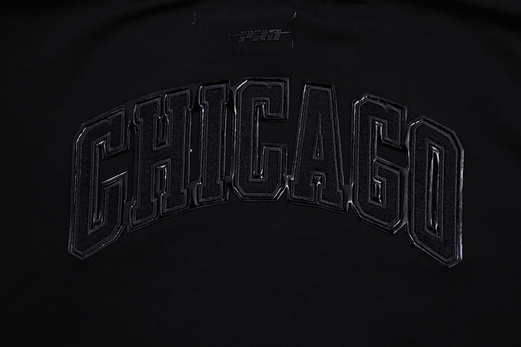 Pro Standard Women's Chicago Bulls Black Boxy T-Shirt product image