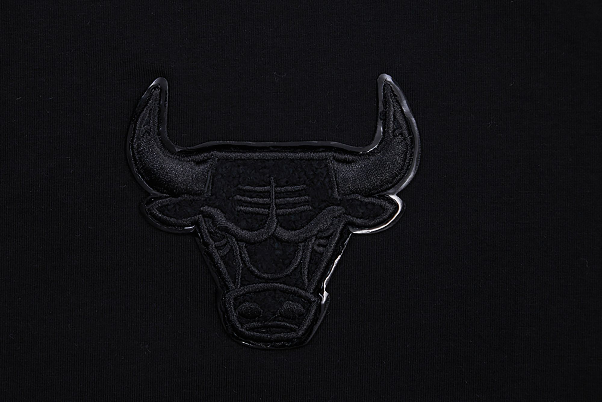 Pro Standard Women's Chicago Bulls Black Boxy T-Shirt product image