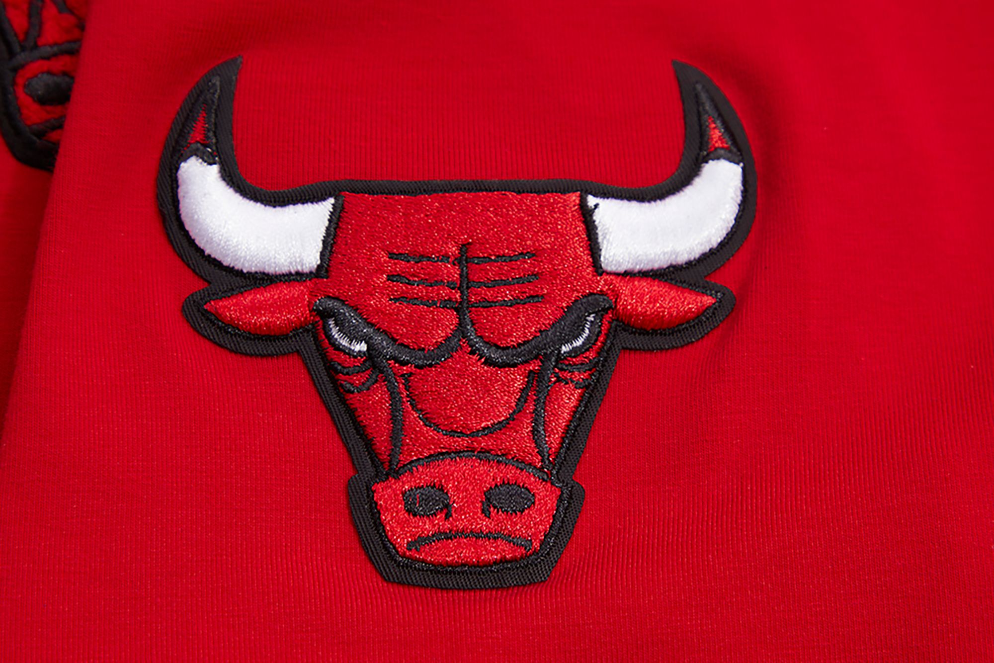 Pro Standard Women's Chicago Bulls Red Boxy T-Shirt product image