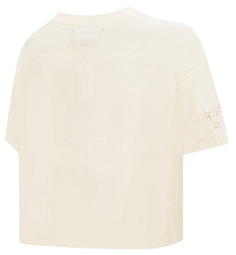 Pro Standard Women's Chicago Bulls Off White Neutral Boxy T-Shirt product image