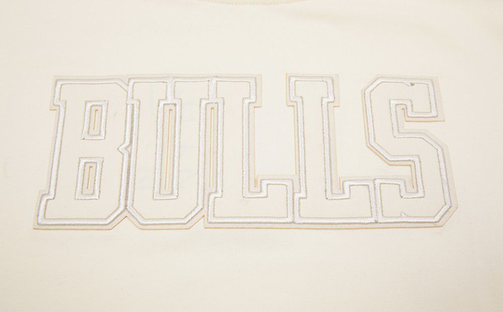 Pro Standard Women's Chicago Bulls Off White Neutral Boxy T-Shirt product image