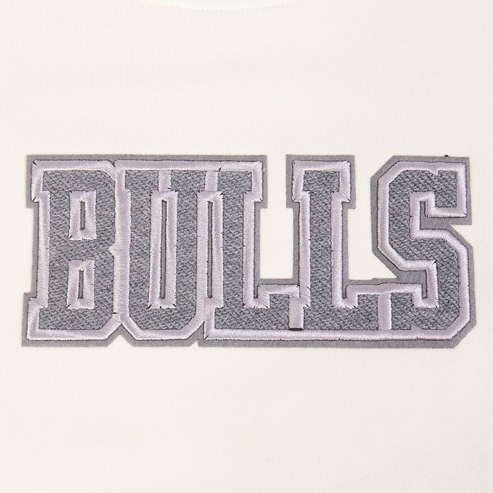 Pro Standard Women's Chicago Bulls Off White Reverse French Terry Crewneck Sweatshirt product image