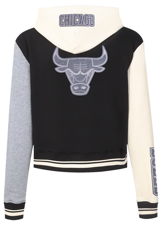 Pro Standard Women's Chicago Bulls Black Reverse French Terry Pullover Hoodie product image