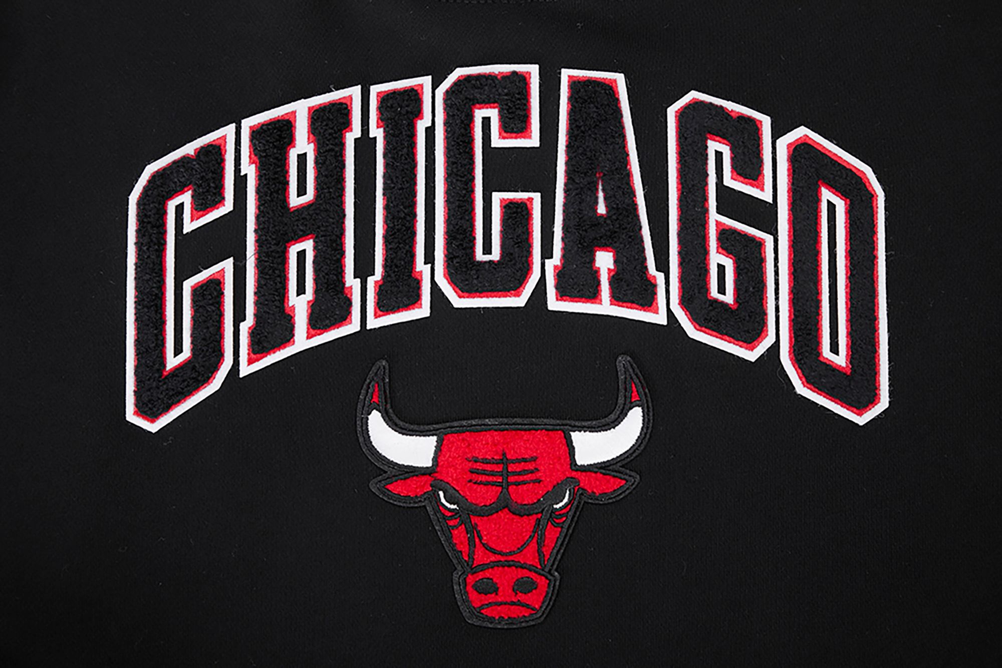 Pro Standard Women's Chicago Bulls Black Fleece Pullover Hoodie product image