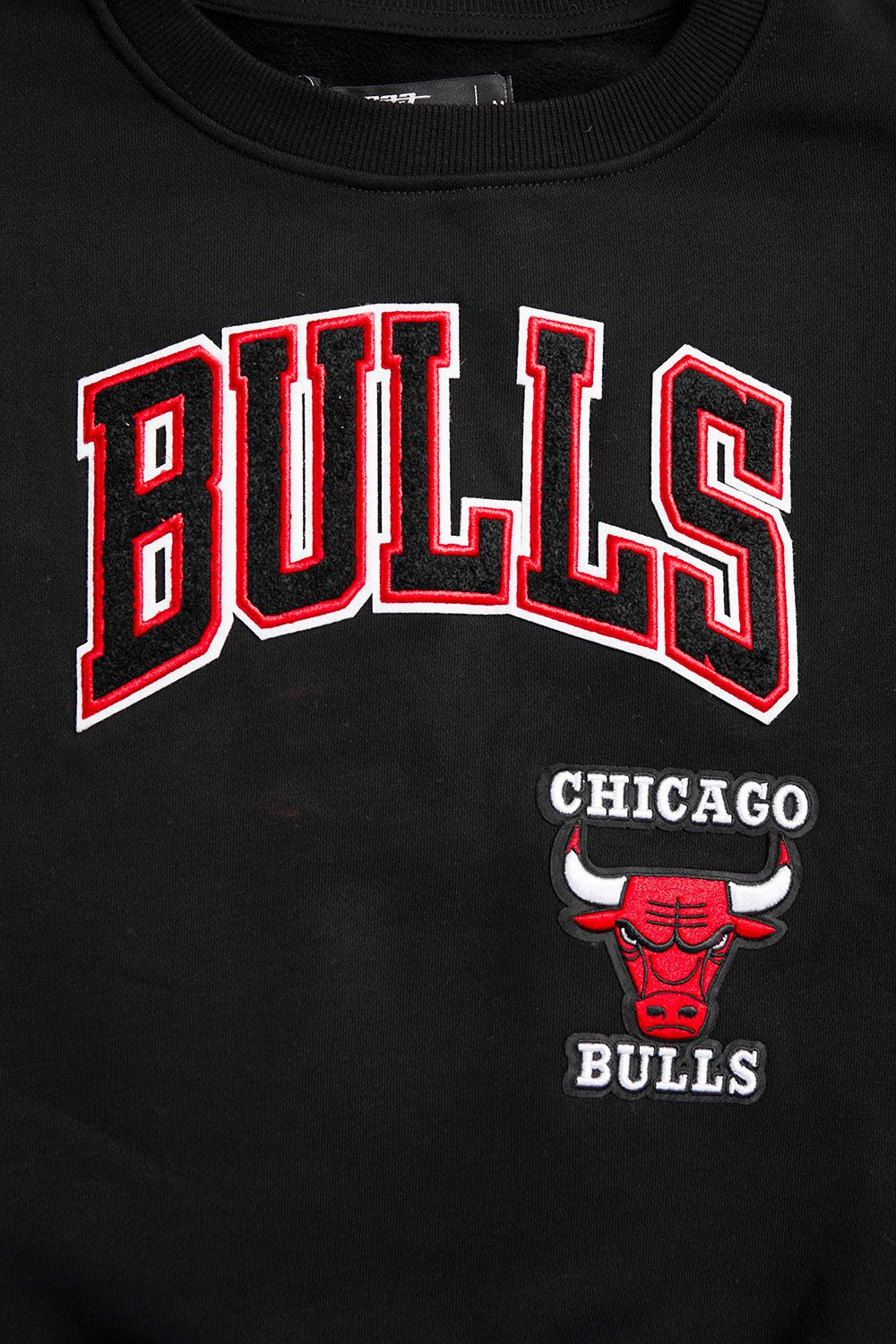 Pro Standard Women's Chicago Bulls Ribbed Crewneck Sweatshirt product image