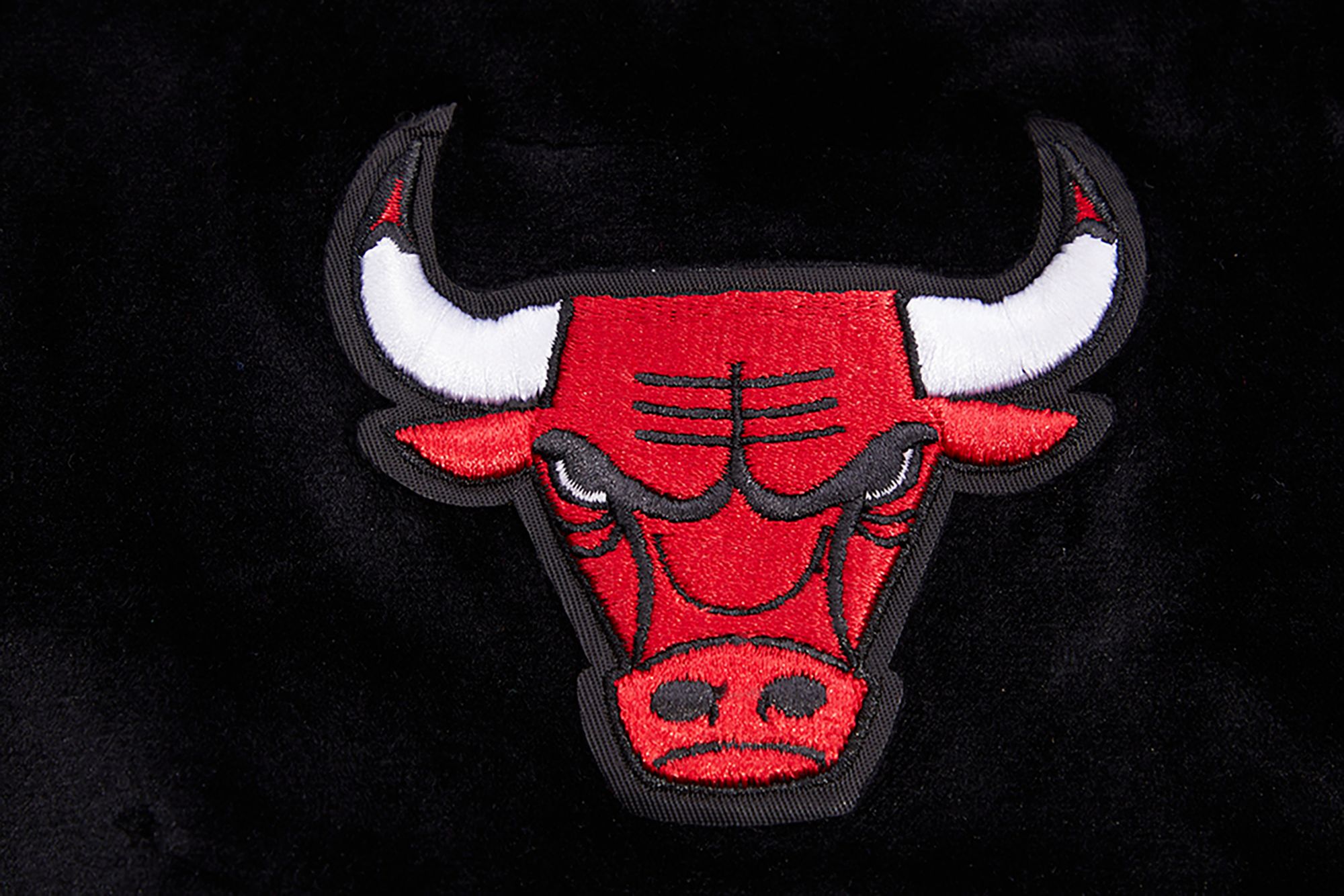 Pro Standard Women's Chicago Bulls Black Velour Full Zip Hoodie product image