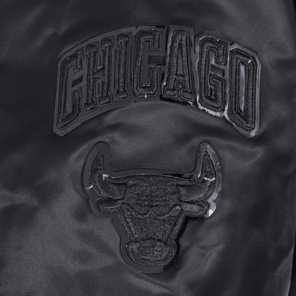 Pro Standard Women's Chicago Bulls Black Classic Varsity Jacket product image