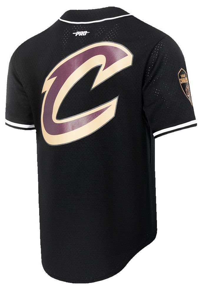 Pro Standard Men's Cleveland Cavaliers Black Classic Mesh Button Down Shirt product image