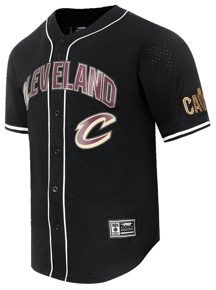 Pro Standard Men's Cleveland Cavaliers Black Classic Mesh Button Down Shirt product image