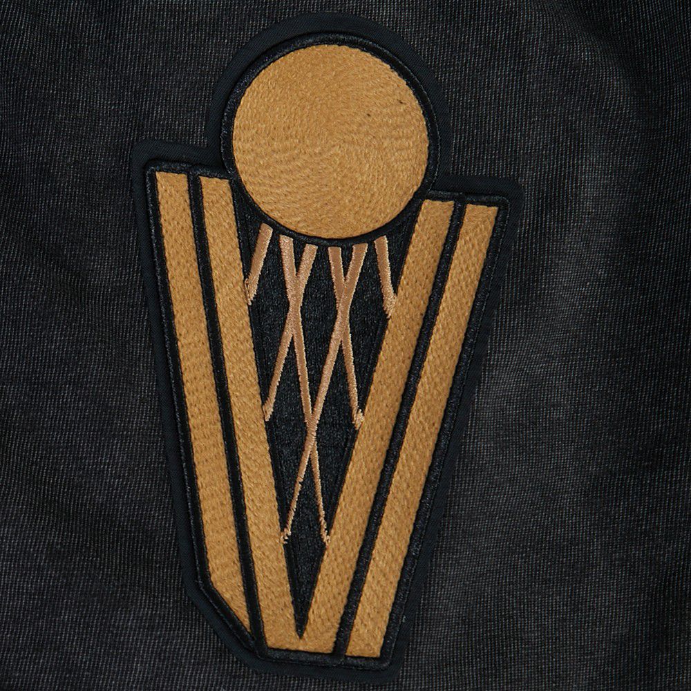 Pro Standard Men's Cleveland Cavaliers Black Fire And Roses Washed T-Shirt product image