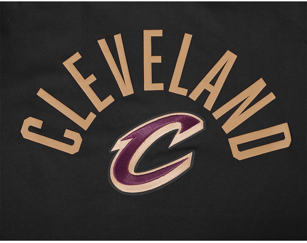 Pro Standard Men's Cleveland Cavaliers Playback T-Shirt product image