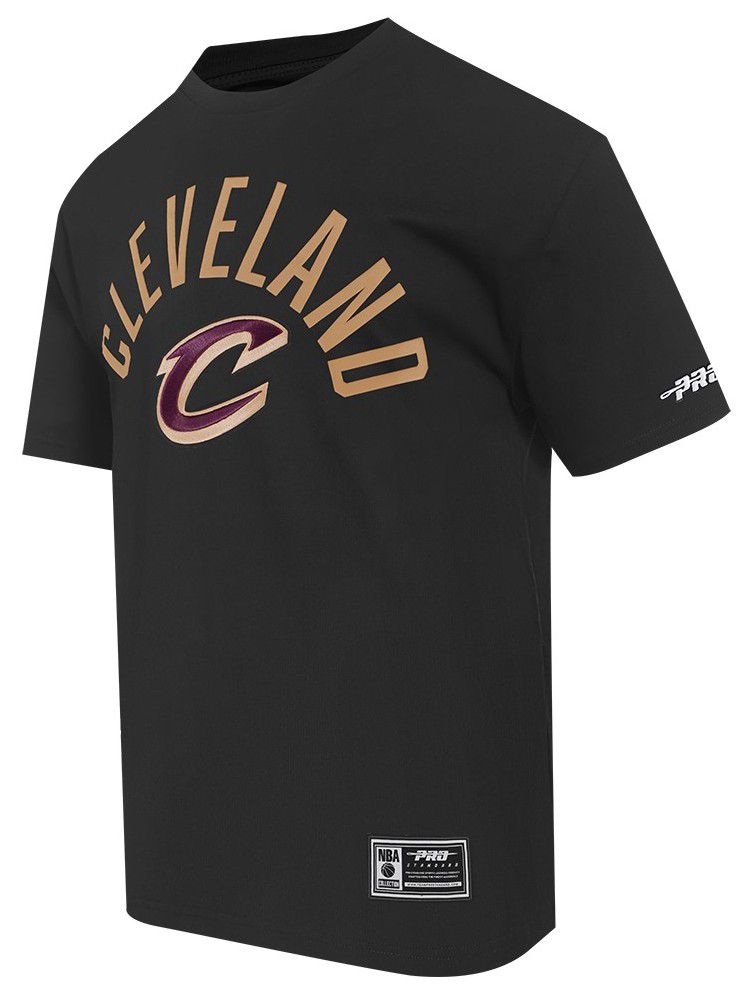 Pro Standard Men's Cleveland Cavaliers Playback T-Shirt product image