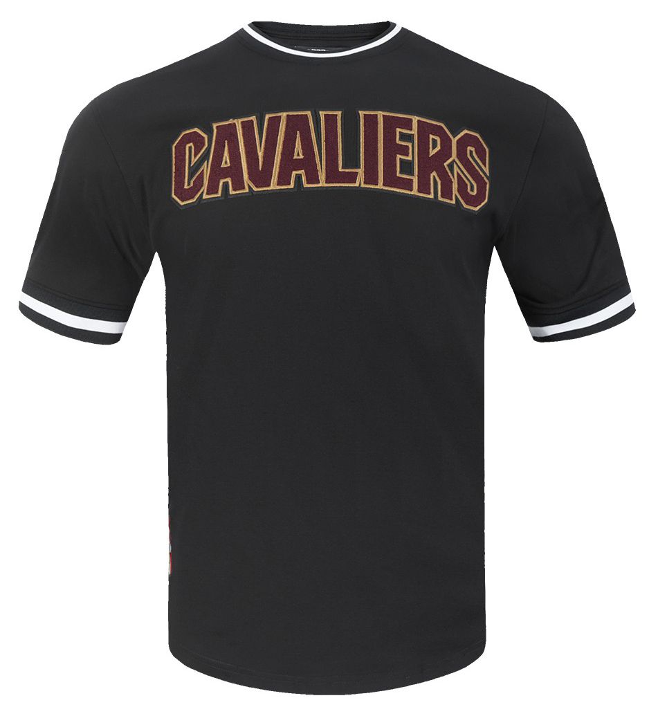 Pro Standard Men's Cleveland Cavaliers Black Classic Chenille T-Shirt product image