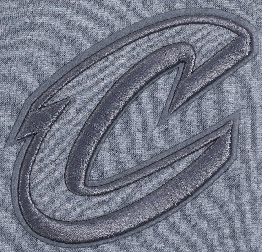 Pro Standard Men's Cleveland Cavaliers Gray Neutral Fleece Shorts product image