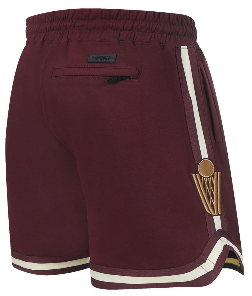 Pro Standard Men's Cleveland Cavaliers Red Classic Chenille Shorts product image