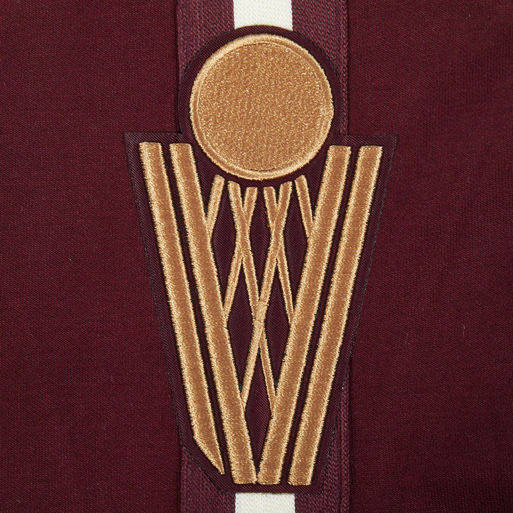 Pro Standard Men's Cleveland Cavaliers Red Classic Chenille Shorts product image