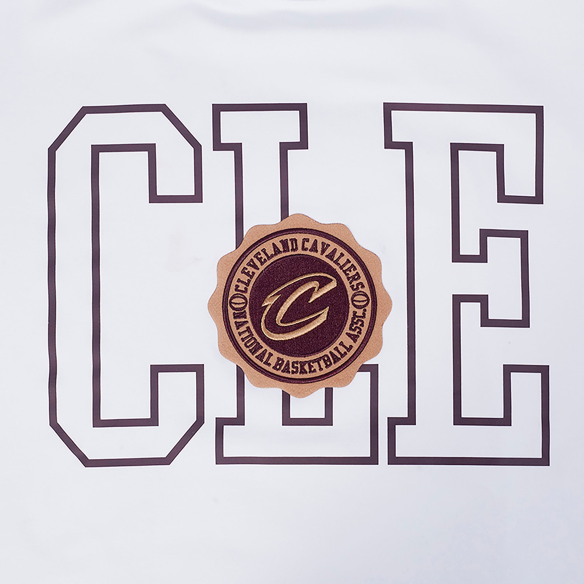 Pro Standard Women's Cleveland Cavaliers White Crest Emblem Boxy T-Shirt product image