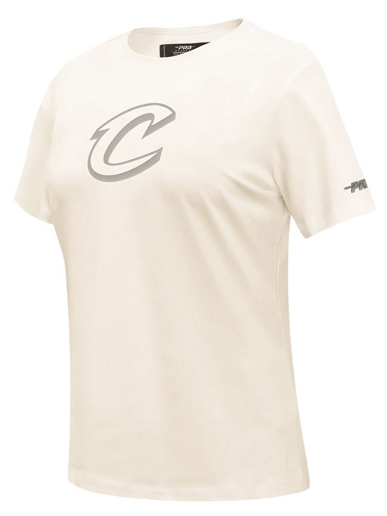Pro Standard Women's Cleveland Cavaliers Off White Street Team Slim Fit T-Shirt product image