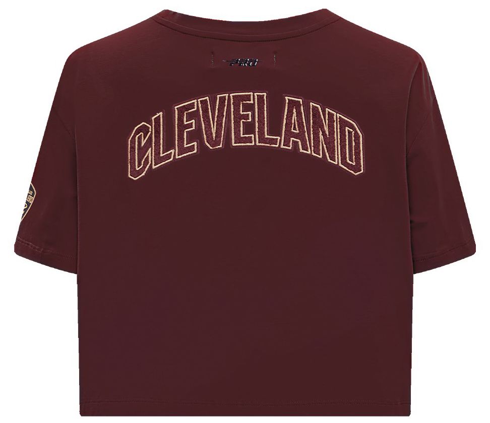 Pro Standard Women's Cleveland Cavaliers Red Classic Boxy T-Shirt product image