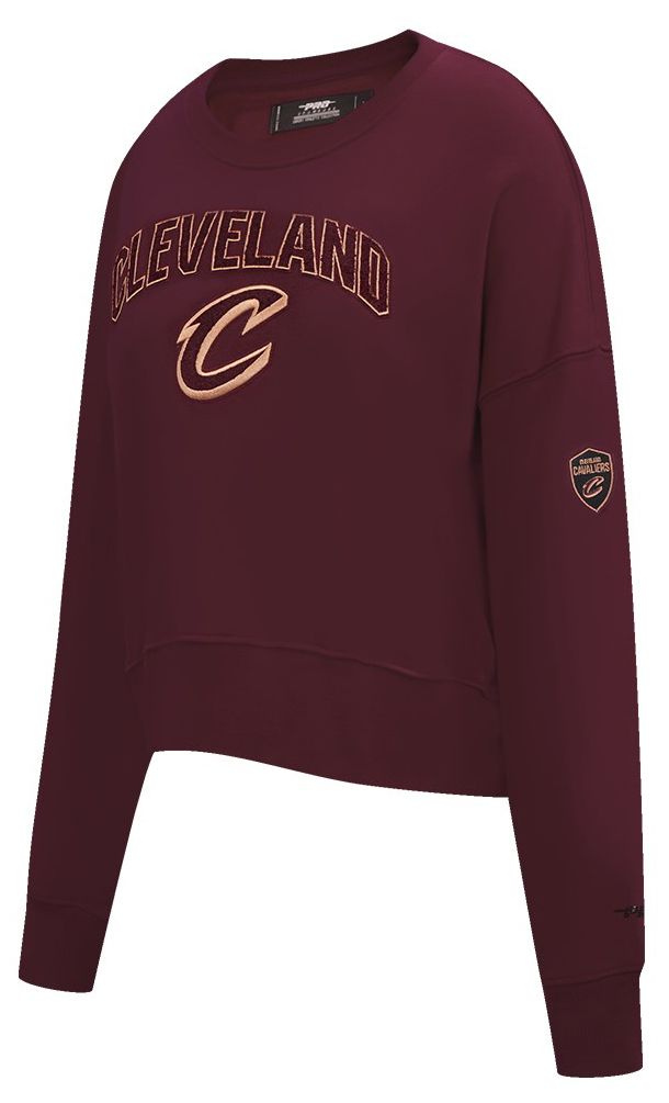 Pro Standard Women's Cleveland Cavaliers Red Classic Fleece Crewneck Sweatshirt product image
