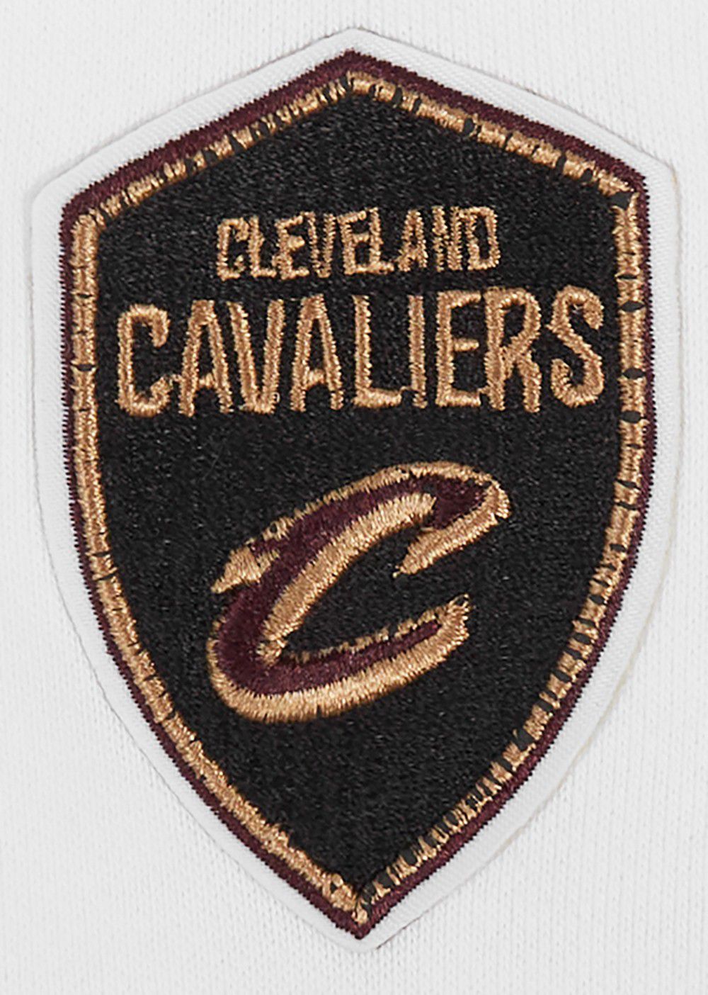 Pro Standard Women's Cleveland Cavaliers White Classic Fleece Pullover Hoodie product image