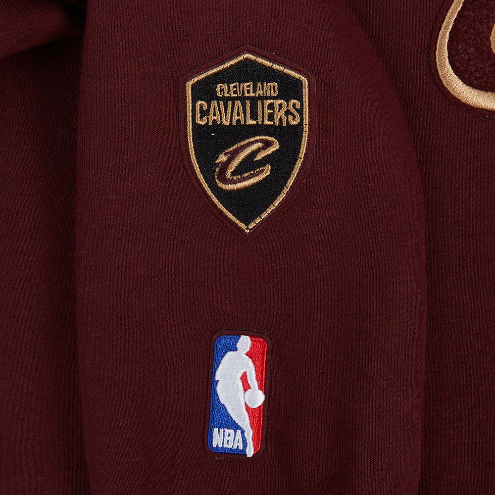 Pro Standard Women's Cleveland Cavaliers Red Classic Fleece Pullover Hoodie product image