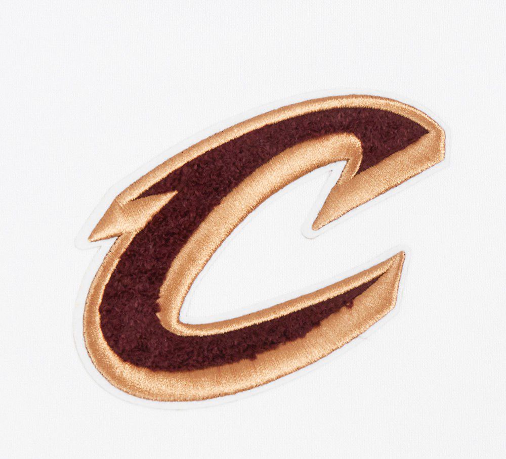 Pro Standard Women's Cleveland Cavaliers White Classic Cropped Fleece Pullover Hoodie product image